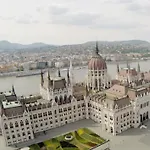 Little Americas Parliament