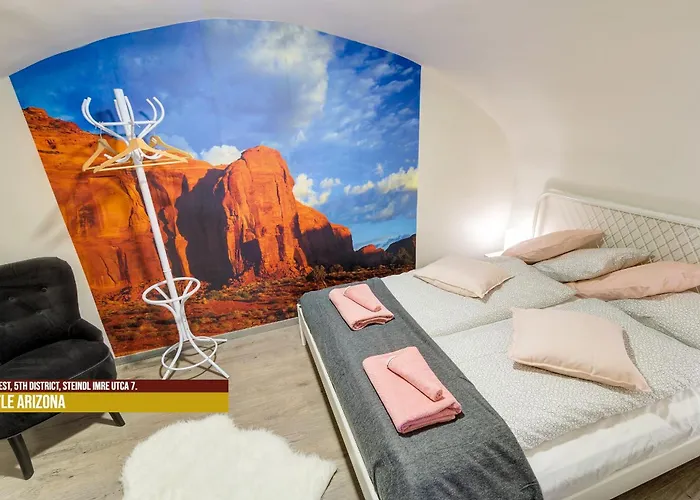 Little Americas Parliament * Budapesta