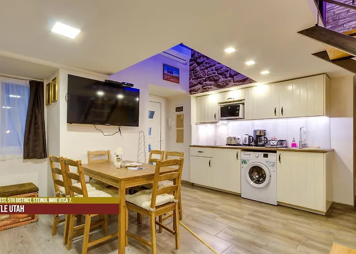 Little Americas Parliament