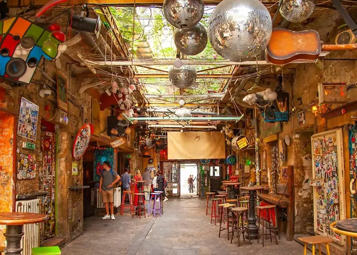 Little Americas Parliament Apartament